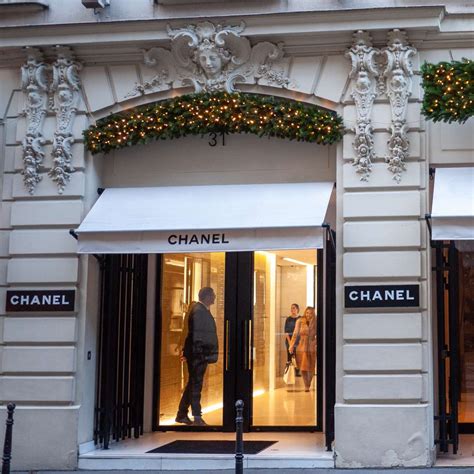 main chanel boutique paris|Chanel store.